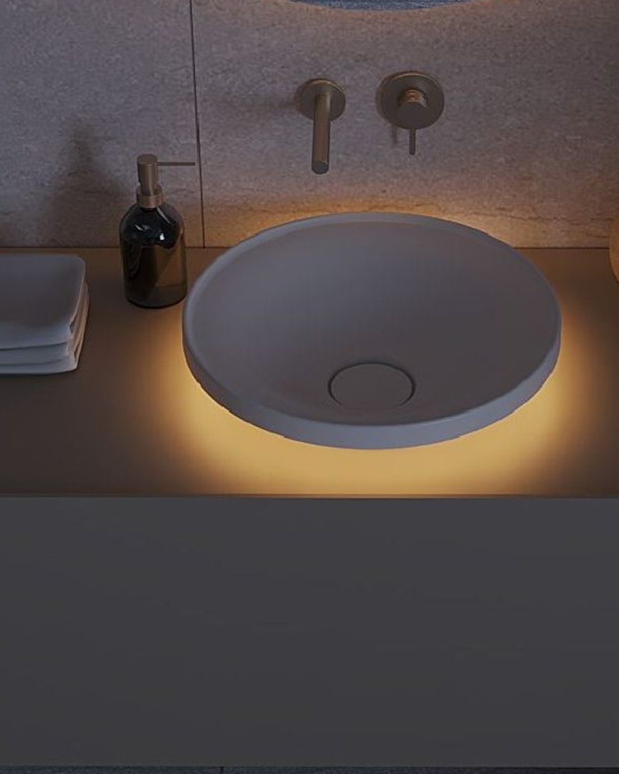 Alttan aydınlatmalı çanak lavabo ve ankastre batarya